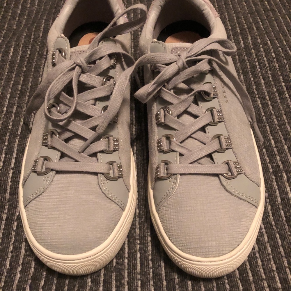 Sketchers Street Sneakers